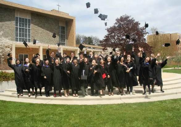 深度解析MBA/EMBA/DBA等管理学位差异与选择指南
