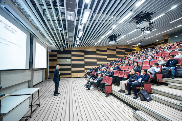 十分感谢美国凯泽大学的老师,老师授课幽默,mba学位课程讲解