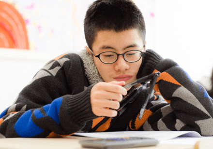 校区学员学习场景展示