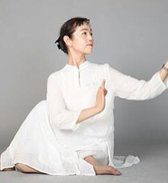 广州金珠瑜伽老师李晓燕