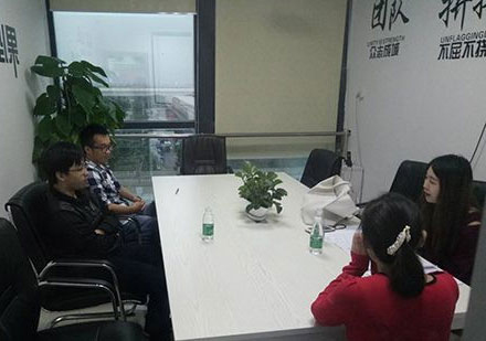 校区学员学习场景展示