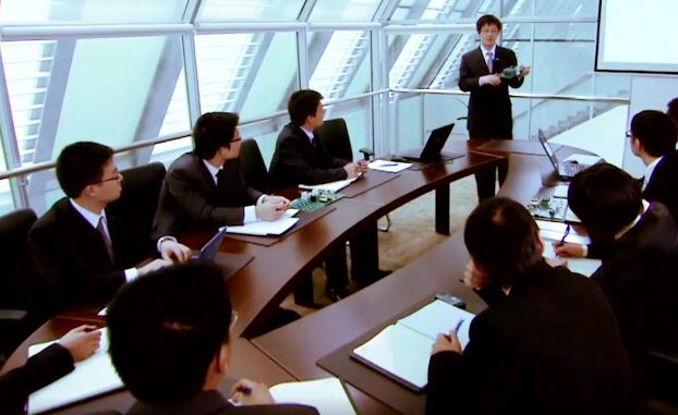 学校会议