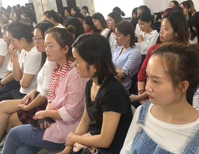 校区学员上课展示现场-