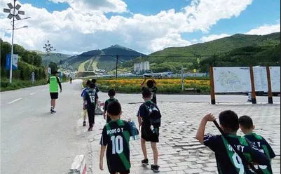 上海爱踢客青少年足球