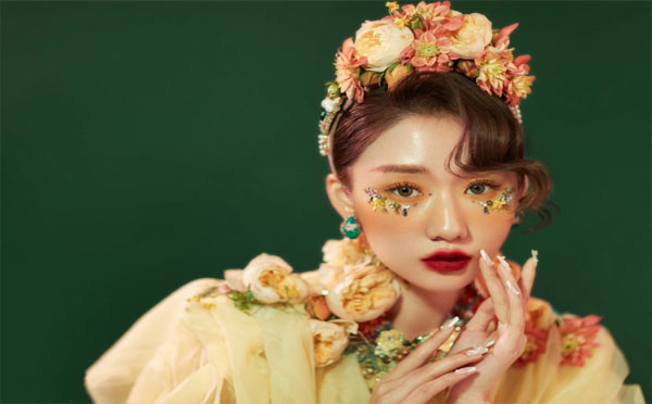 上海專業(yè)化妝培訓(xùn)費(fèi)用全解析