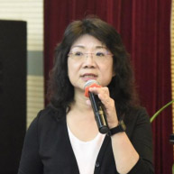黃素菲教授