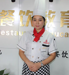 昆明金凌美食老师李玉丽