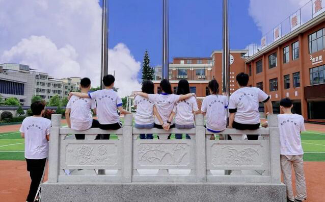 毕业合影