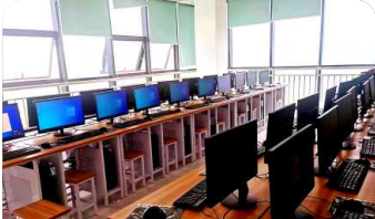 学校计算机室
