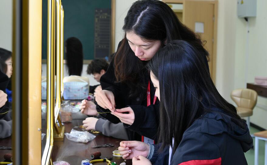 浙江华策影视技工学校