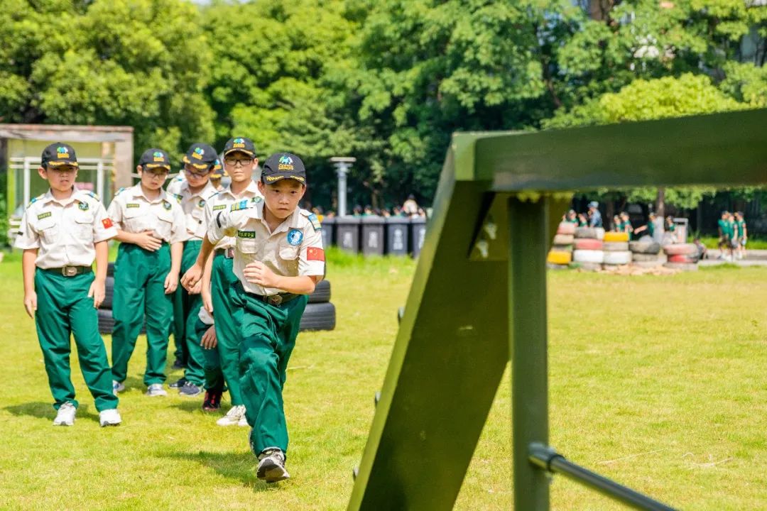 杭州聚冠青少年夏令营