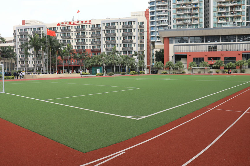 学校操场