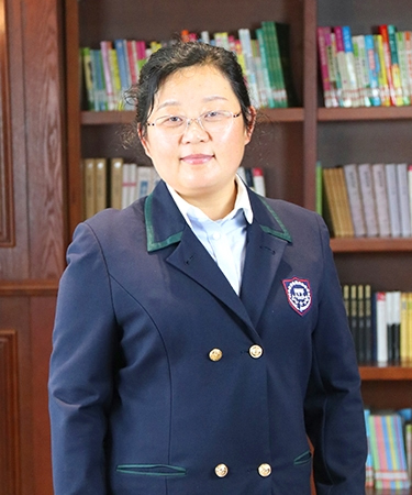 杨凤华