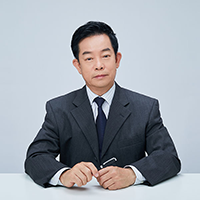 刘卫平-校长