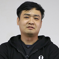 何老师