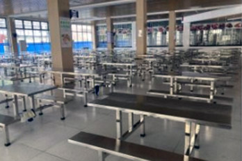 学校食堂