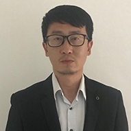 成亮