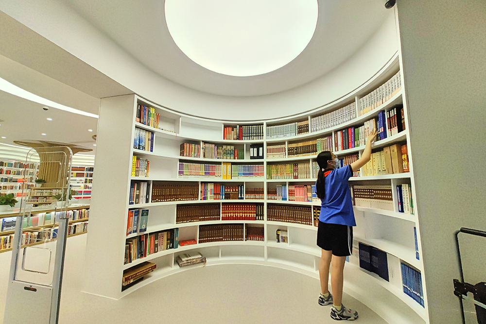 學校圖書館