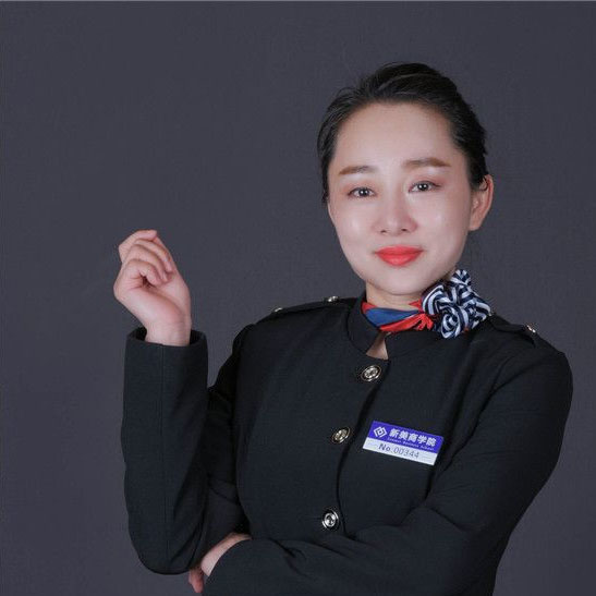 邓娇娇  老师