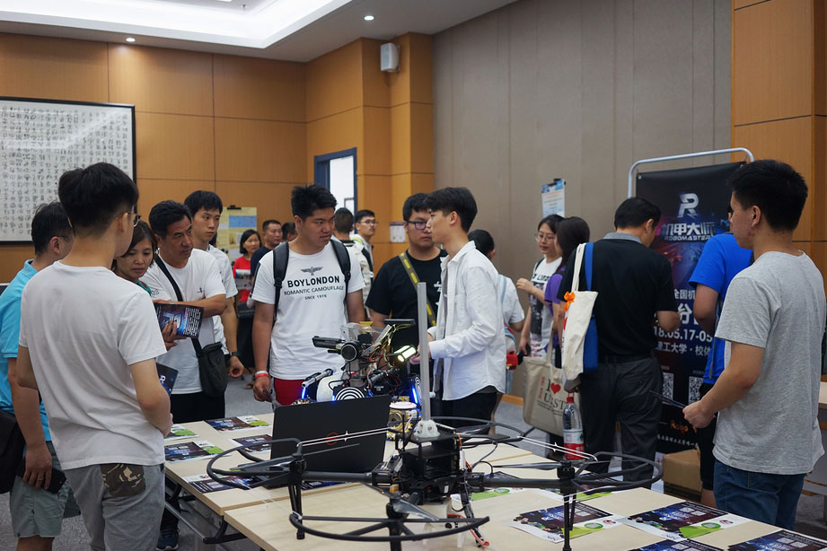 上海理工大学中英国际学院社团活动