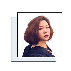 张 静  老师
