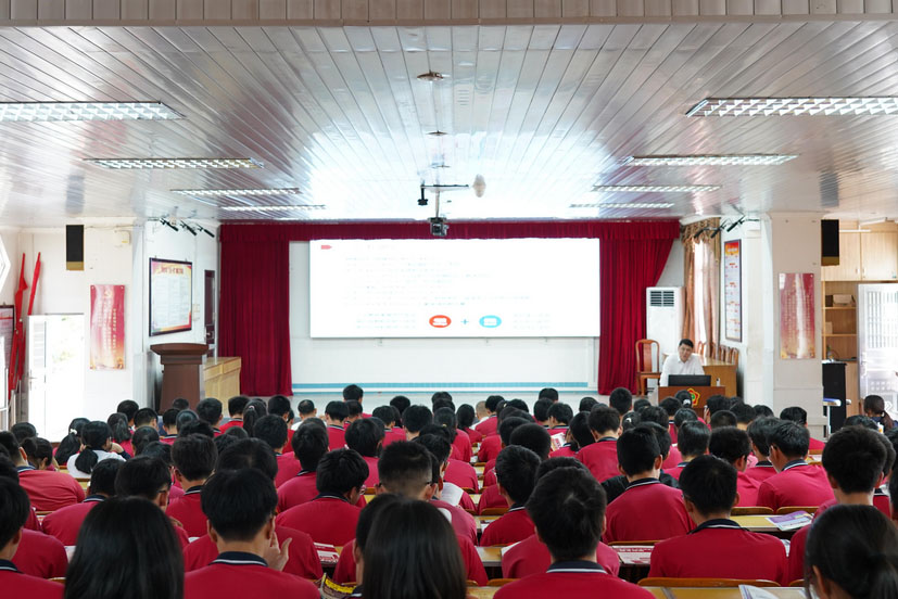 广东华南理工大学国际本科新生入学大会