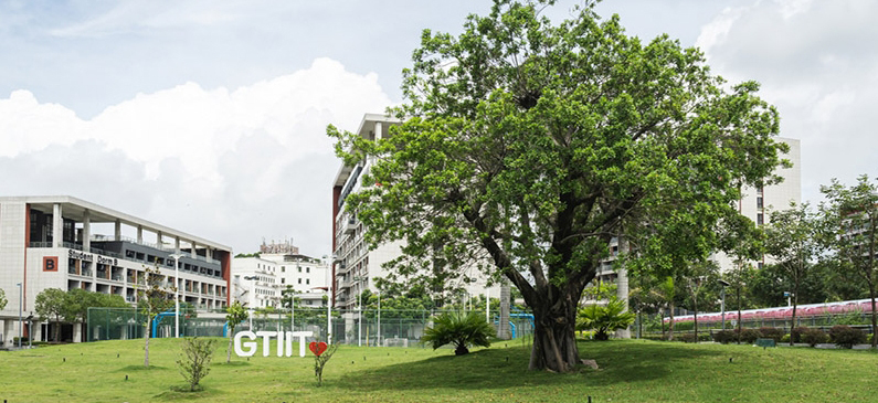 学校门头