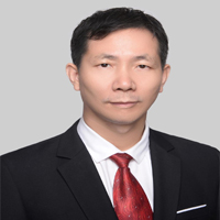 龙卫洋