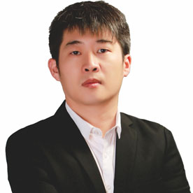 张 彦