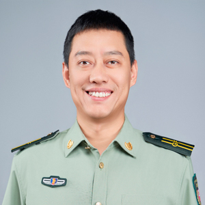 雷鹏俊