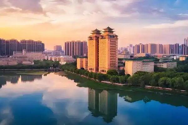 北京中央民族大学2+2国际本科