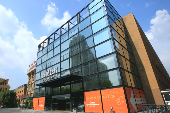 学校门口环境