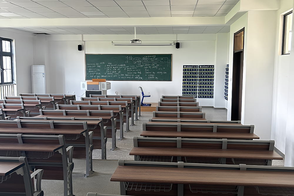 学生教室环境