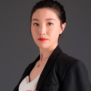 张莹