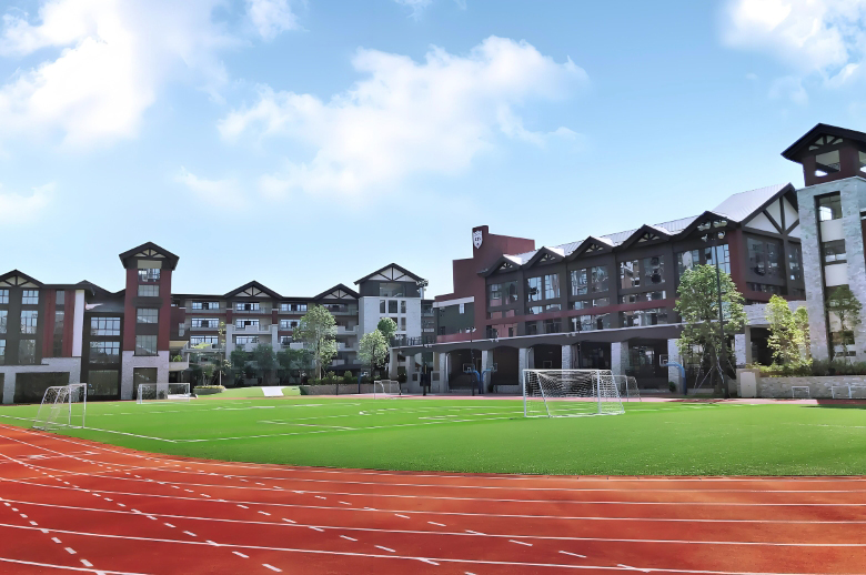 学校操场环境