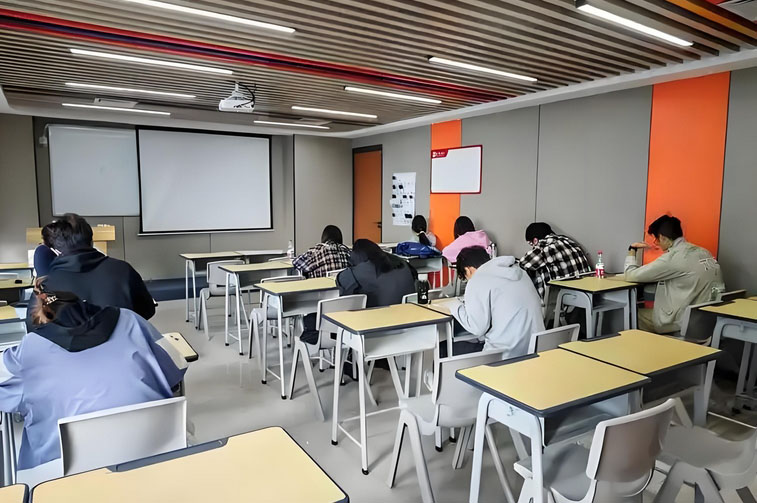 学员上课场景