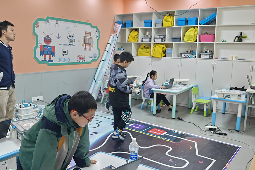 学生上课场景相册