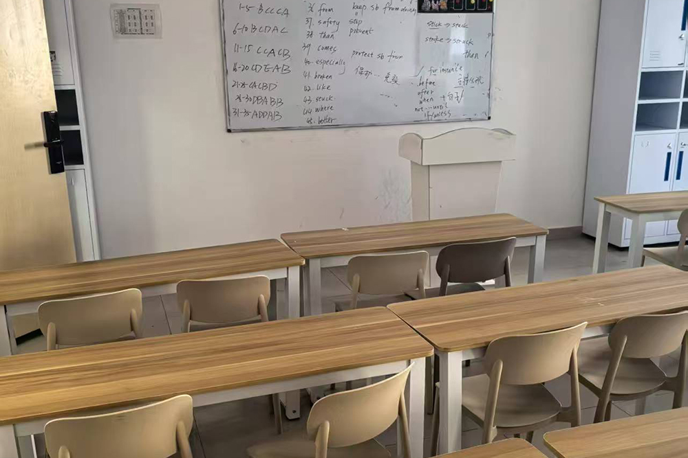 学生教室环境