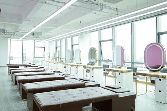 美发实操厅环境