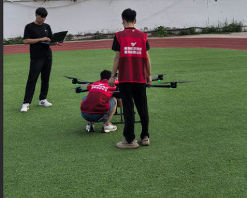 学校老师上课环境展示