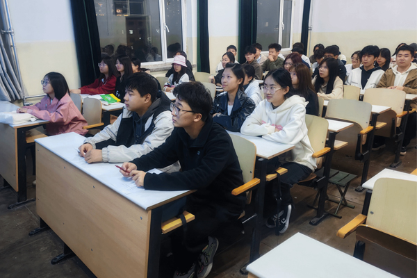 校区课堂场景展示