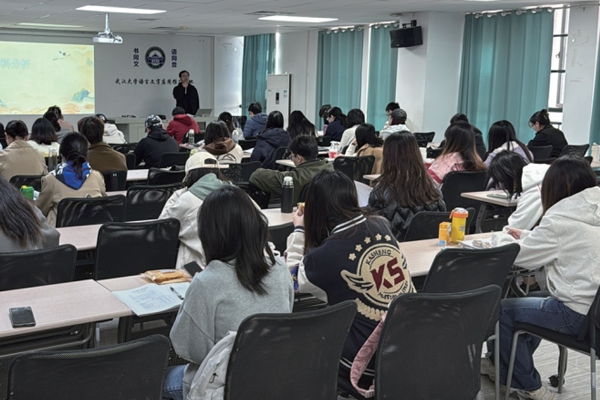 校区学员上课场景展示