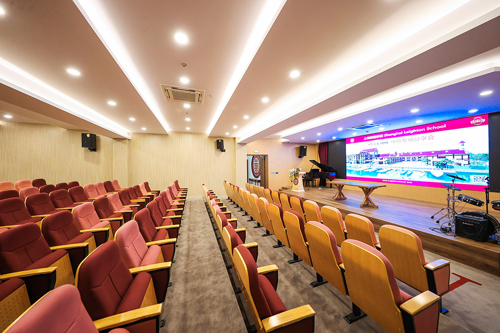 學(xué)生禮堂環(huán)境