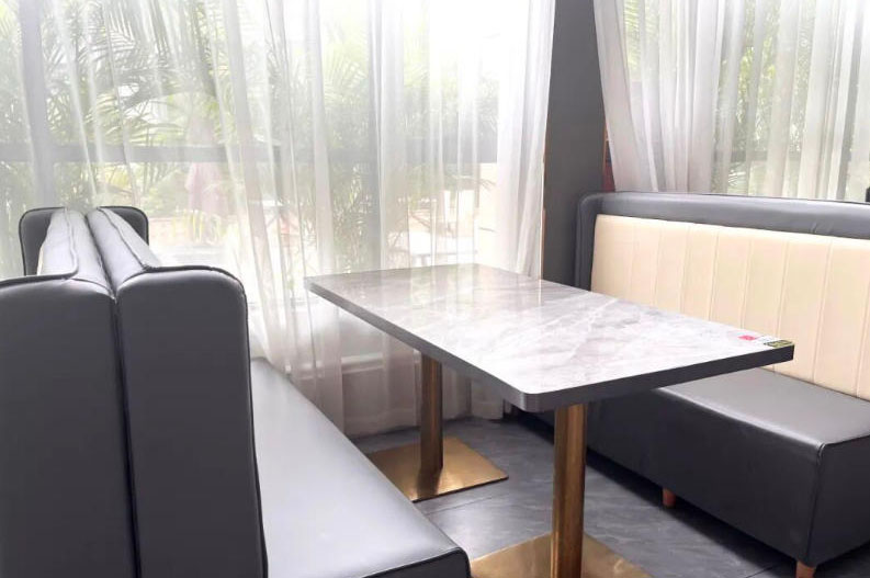 学校洽谈区环境