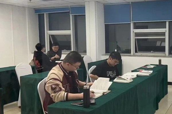 校区课堂授课场景展示