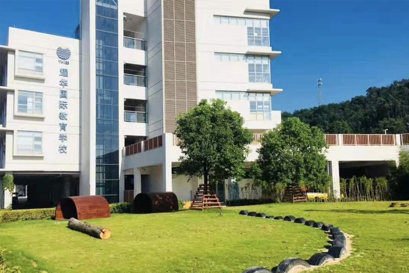 學(xué)校環(huán)境照片