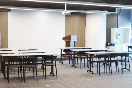 多媒体教室环境