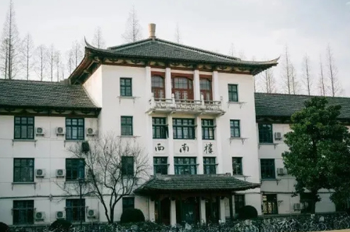 校区环境