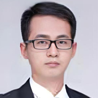 陆炳新