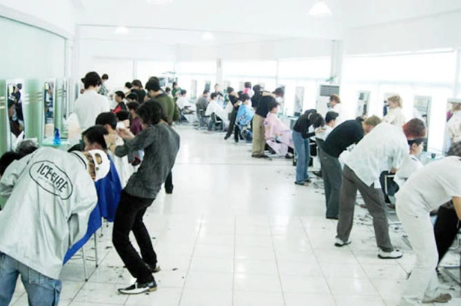 深圳精英美业培训学校